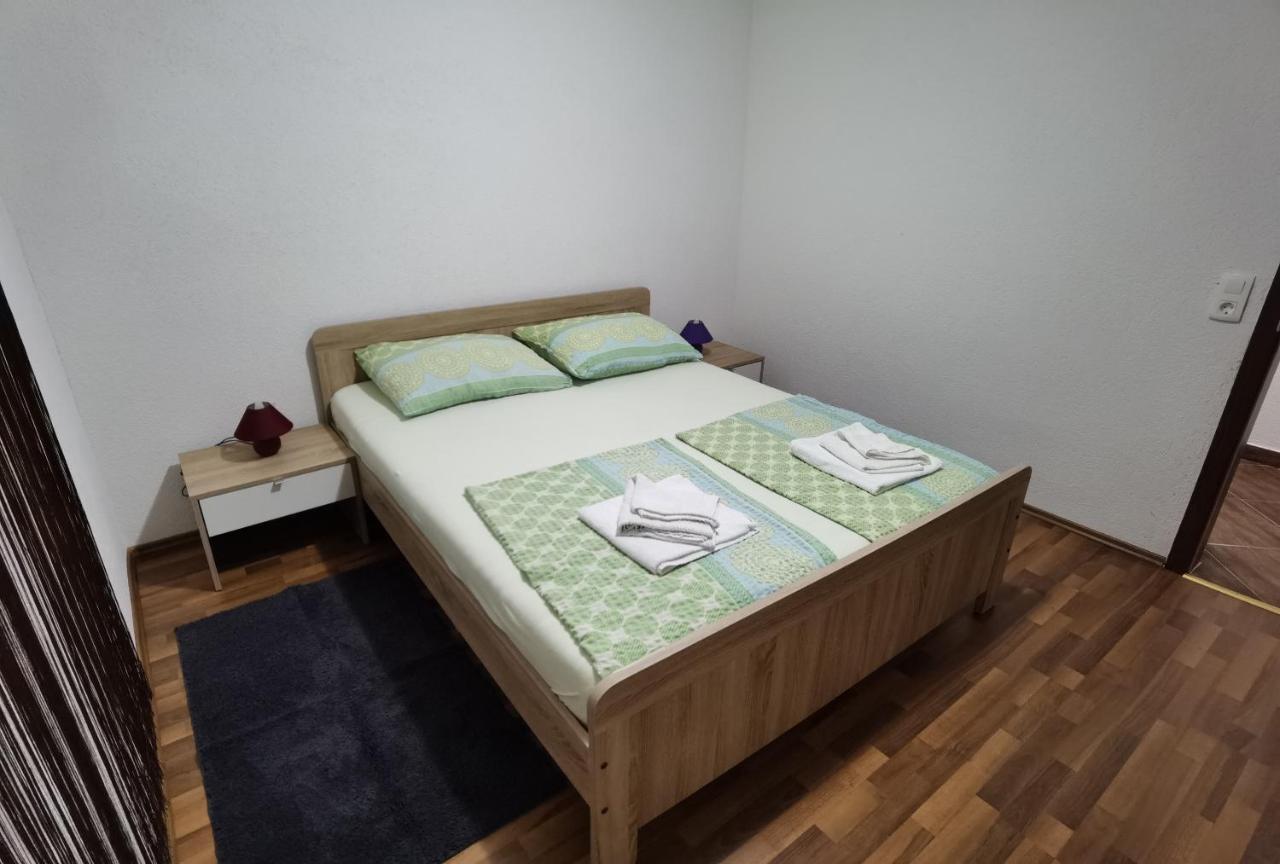 Apartments Beciri Sveti Vid-Miholjice Esterno foto