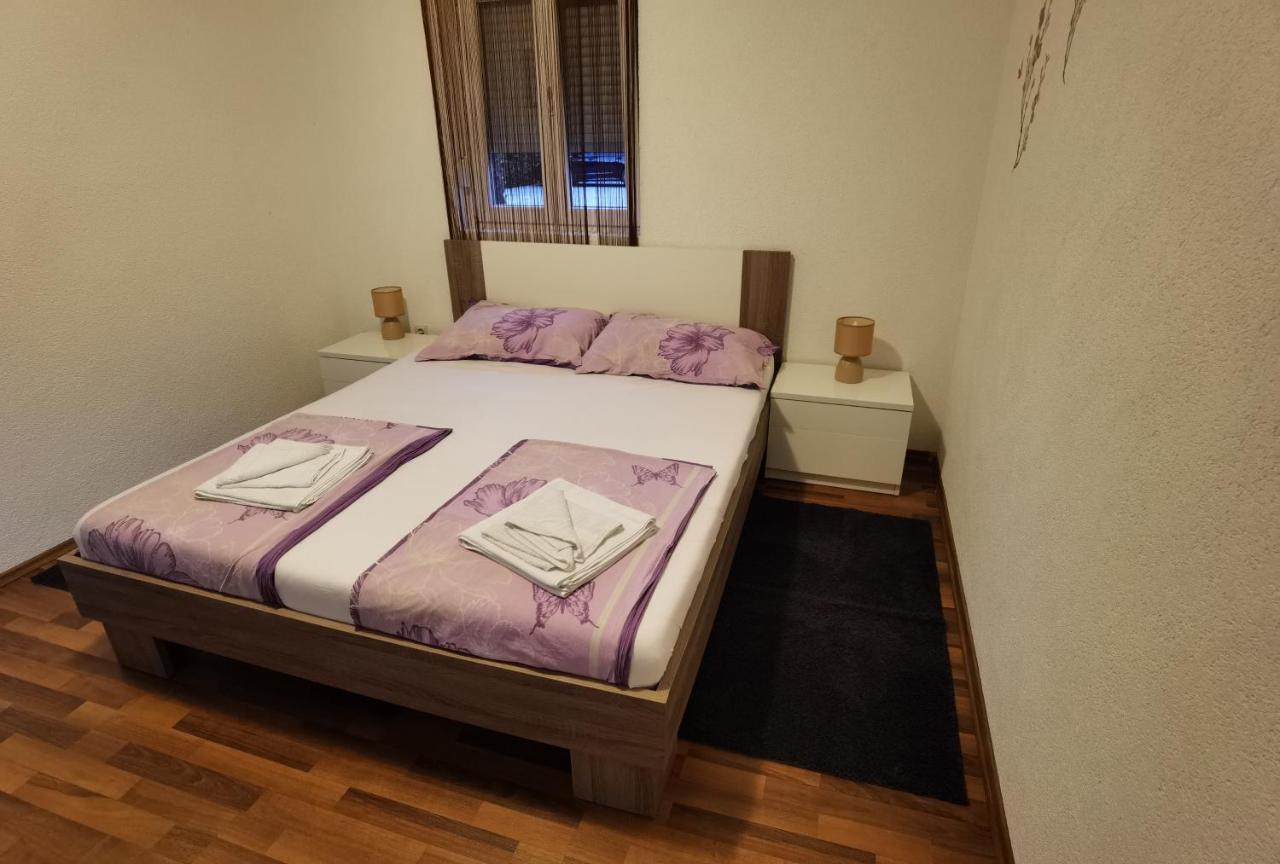 Apartments Beciri Sveti Vid-Miholjice Esterno foto